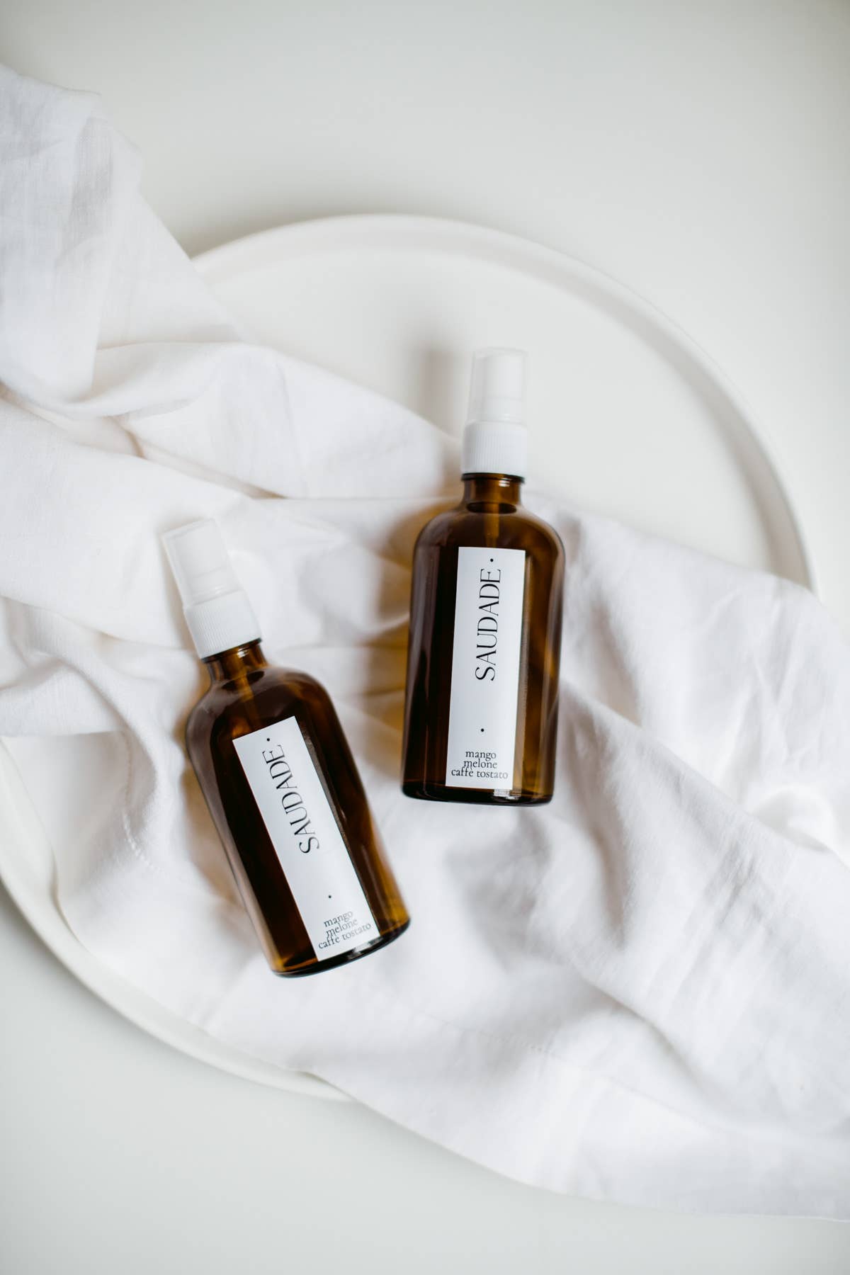 La Calathea - Wholesale Room & Linen Spray - Saudade Fragrance1