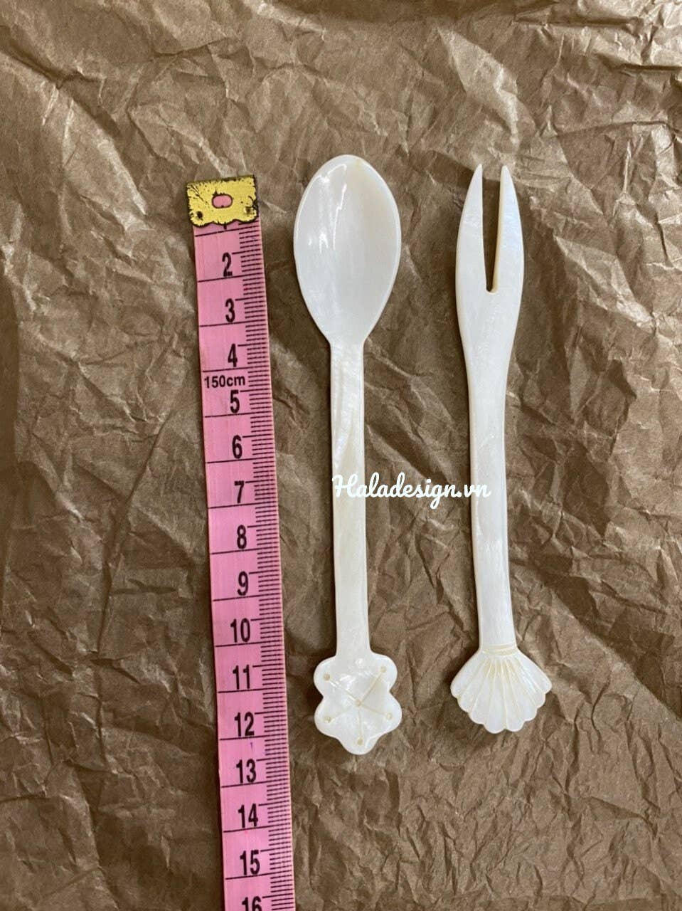 Hala Design - Vendita all'ingrosso Cucchiai (posate) - Cucchiaio da caviale in madreperla L = 12,5 cm3