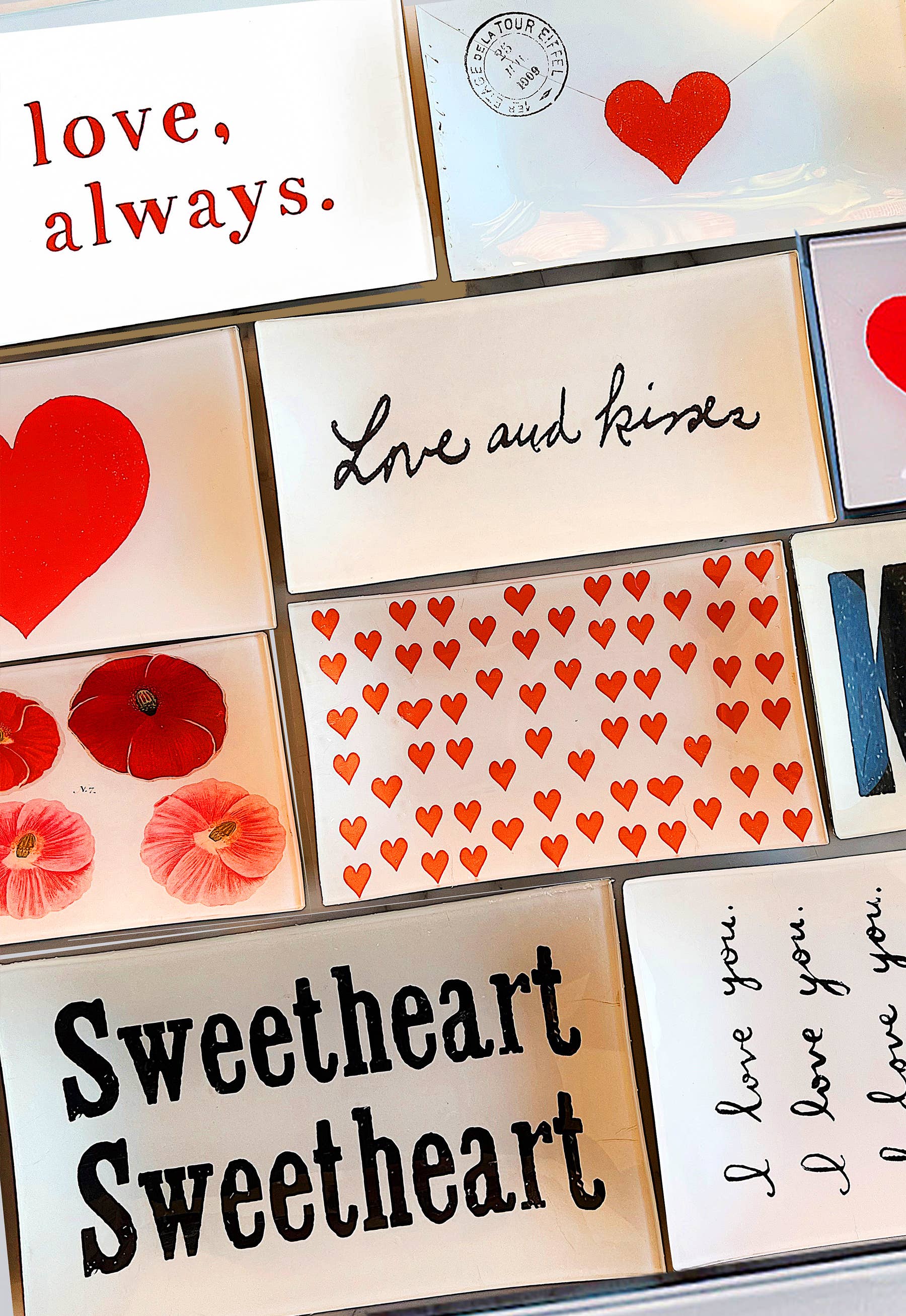 Ben's Garden - Wholesale Decorative Tray - I Love You With A Thousand Hearts Decoupage Glass Tray1