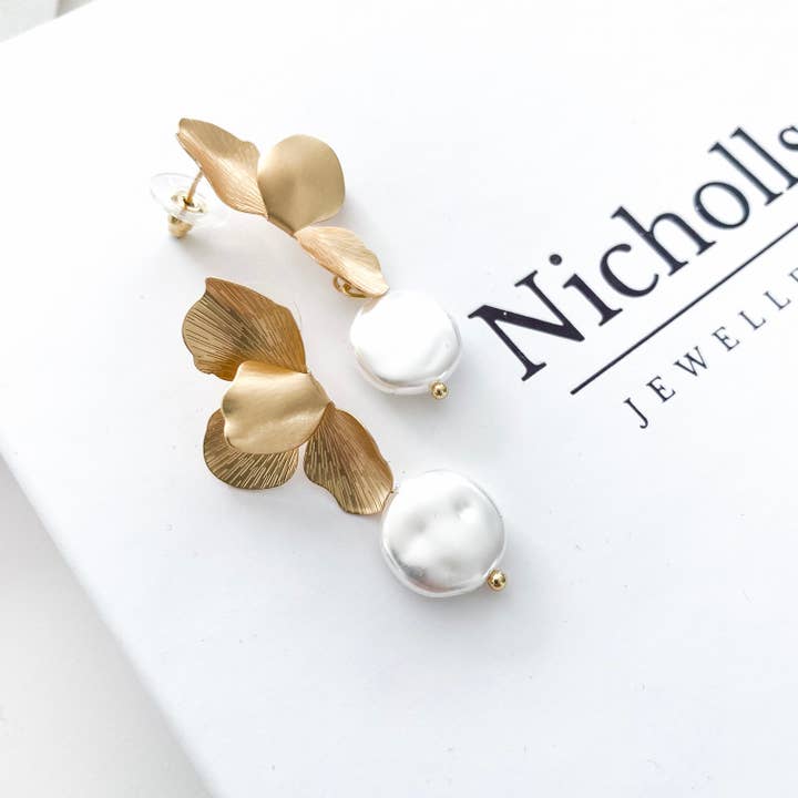 Nicholls Jewellery - Wholesale Dangle Earrings - Gold Folded Flower Pearl Earrings
