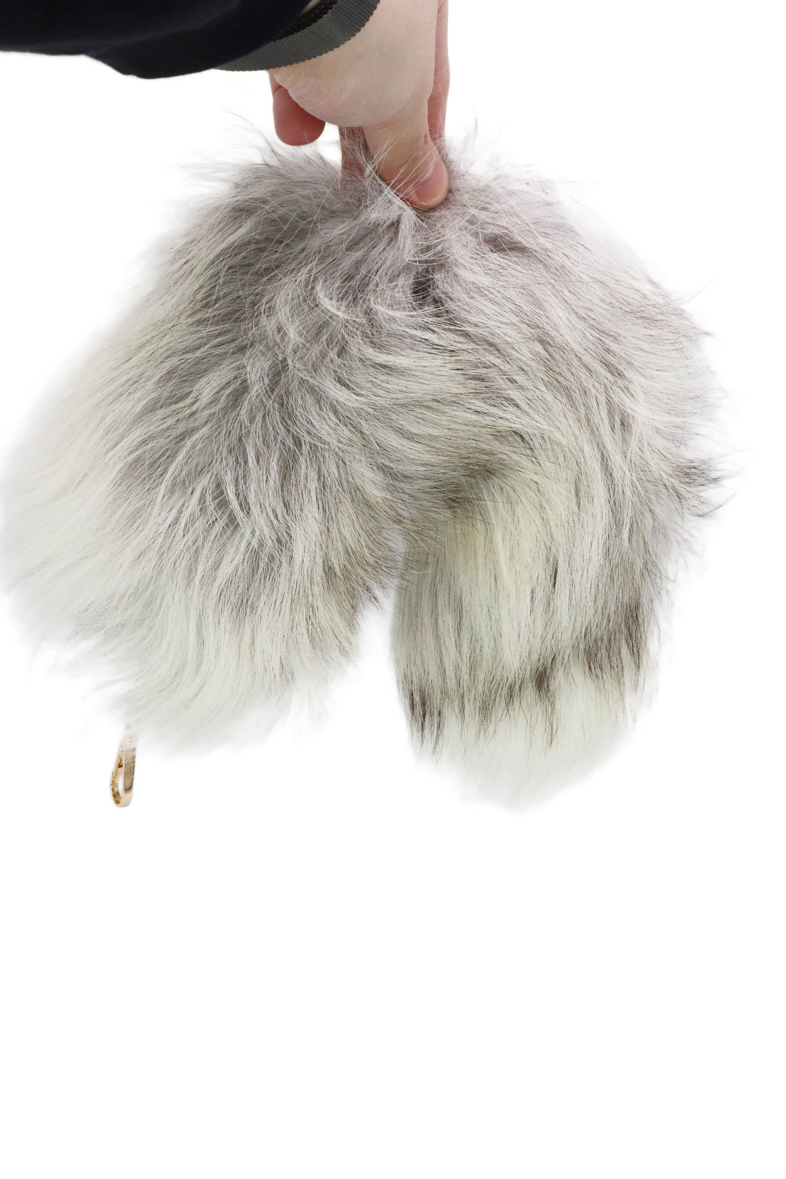 SORTIDAS Chaveiro de cauda de pelúcia oversized com efeito ombré - 47 cm para venda a revendedores na Faire2