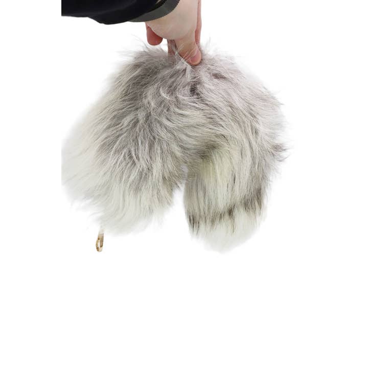 SORTIDAS Chaveiro de cauda de pelúcia oversized com efeito ombré - 47 cm para venda a revendedores na Faire2