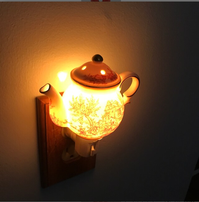 Green Pastures Wholesale - Vente Veilleuses - Lumières de Nuit - Théière en Toile Anglaise (Bordeaux/Bleu/Noir)5