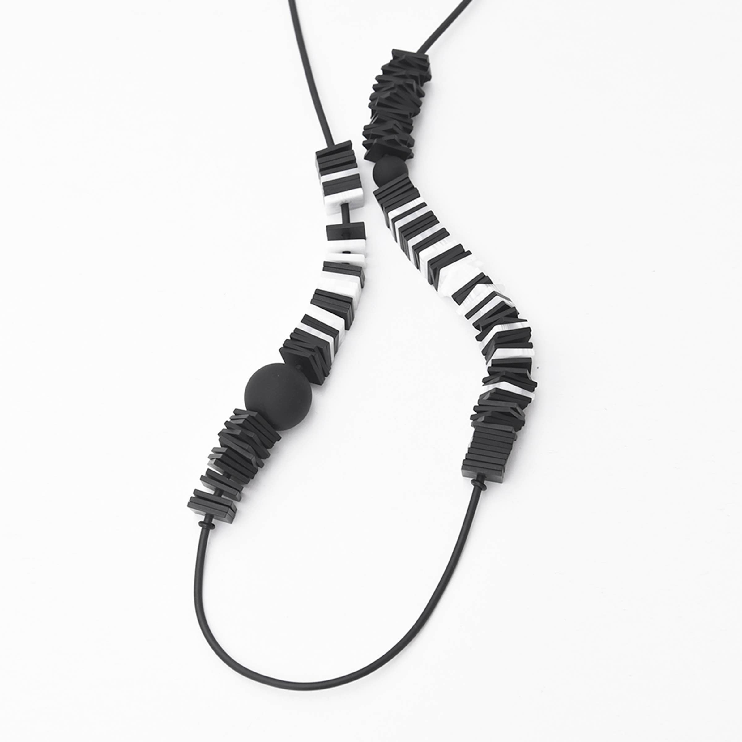 Pursuits - Wholesale Bib Necklace - Domino Necklace1