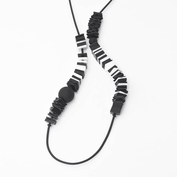 Pursuits - Wholesale Bib Necklace - Domino Necklace1