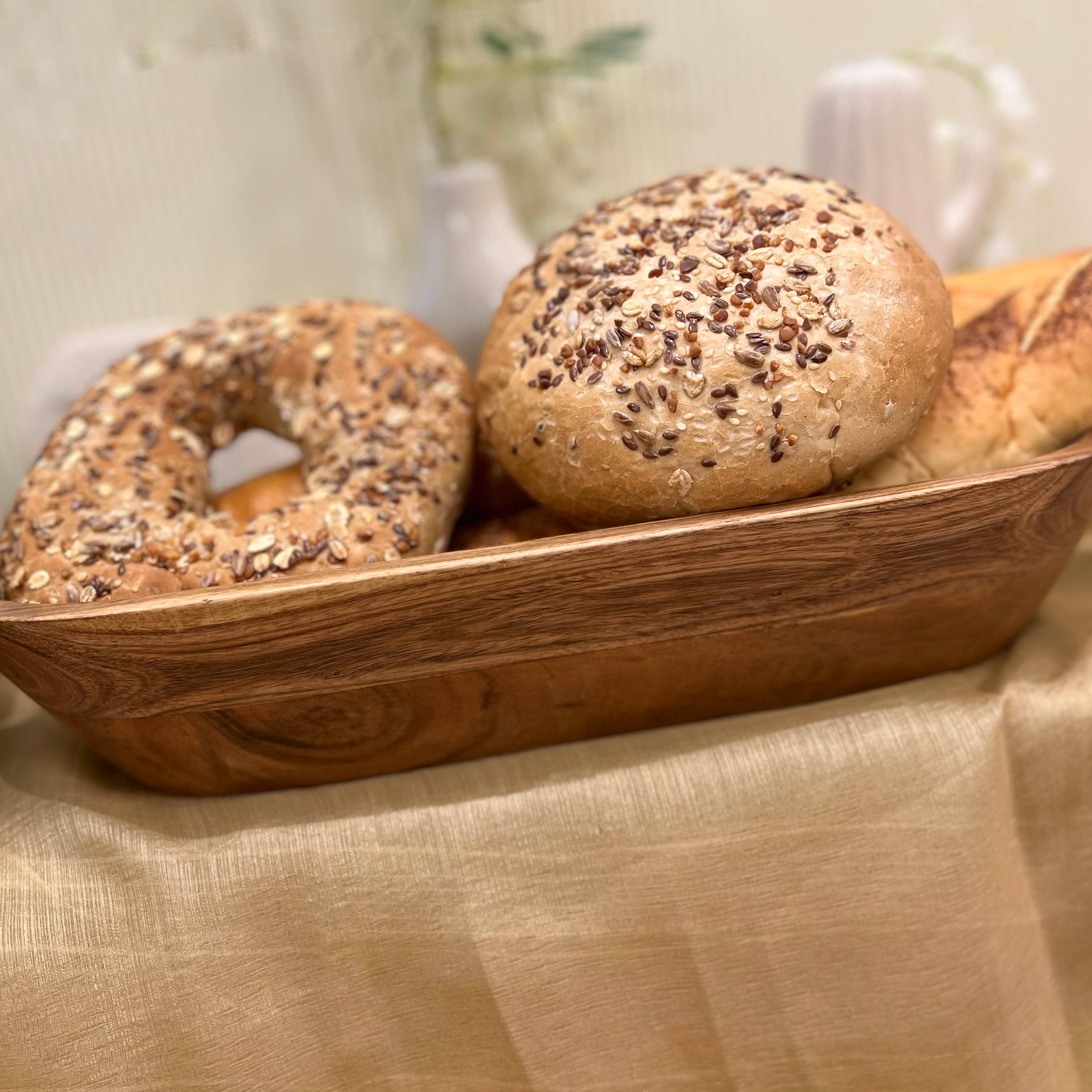 LuxeDesigns Co LLC - Vendita all'ingrosso Ciotole/Piatti decorativi - Grande ciotola per pasta in legno intagliato a lungo, ciotole in legno fatte a mano9