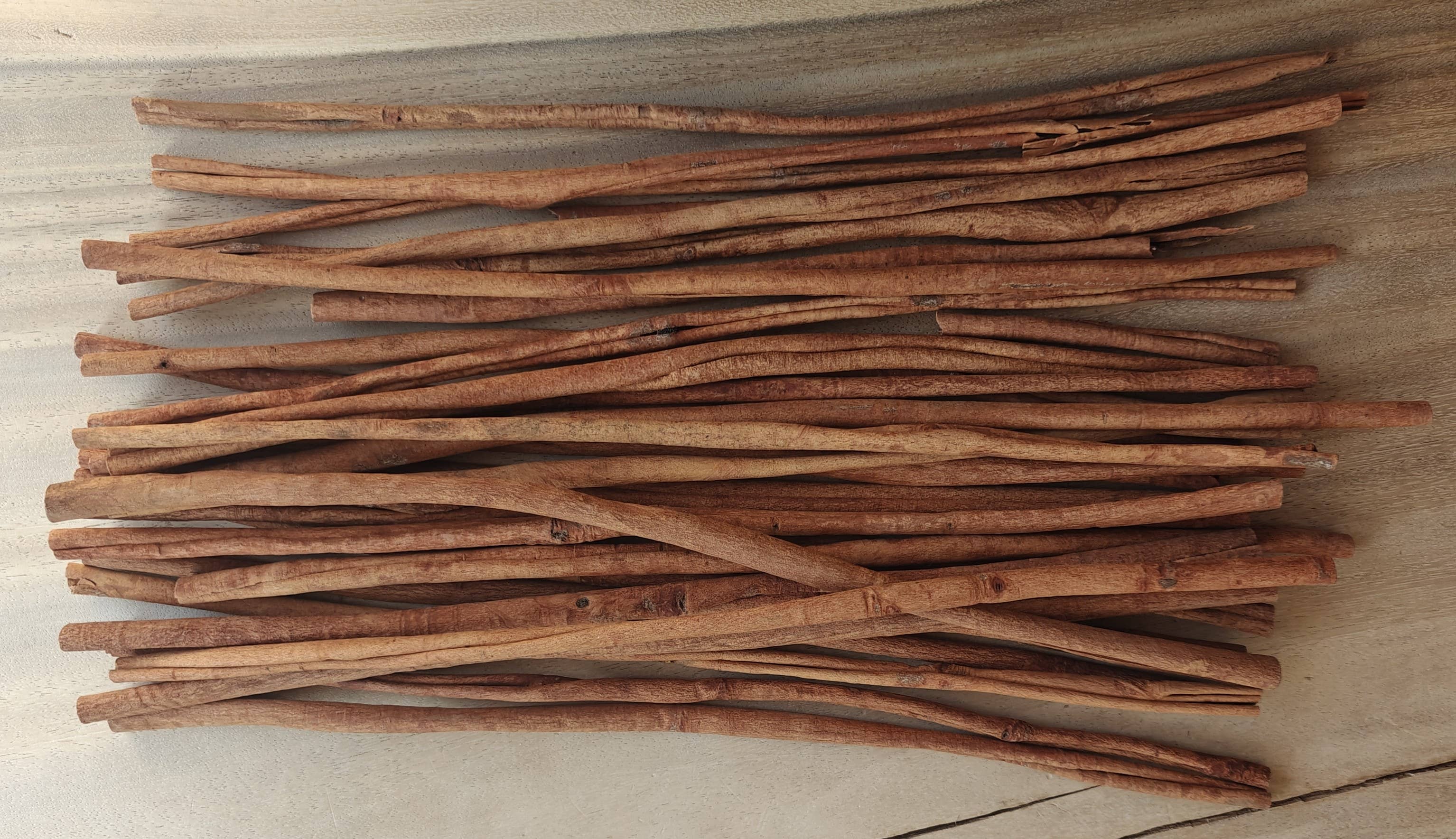 Product Import Holland - Wholesale Decorative tabletop object - 1Kg Cinnamon stick A/AA 50 CM - decoration - Christmas - cinnamon2