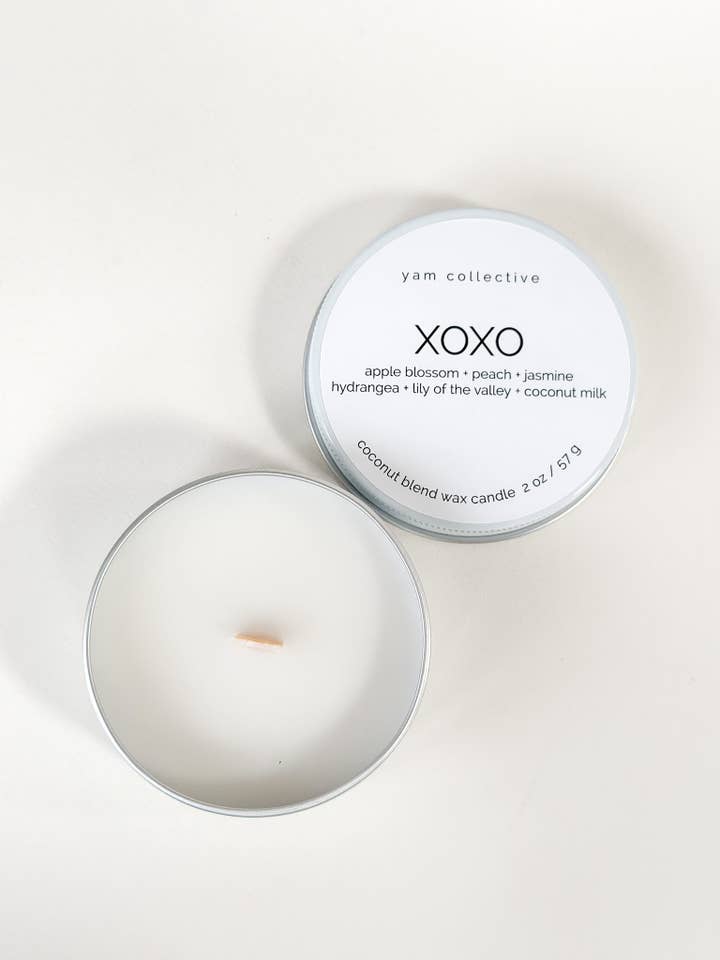 XOXO - 2 oz Peach Nectar & Apple Blossom Travel Tin Candle for wholesale by yam collective