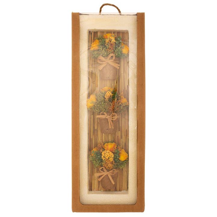 Creaciones Meng - Wholesale Artificial Flowers - Mural of flower pots and dried flowers2