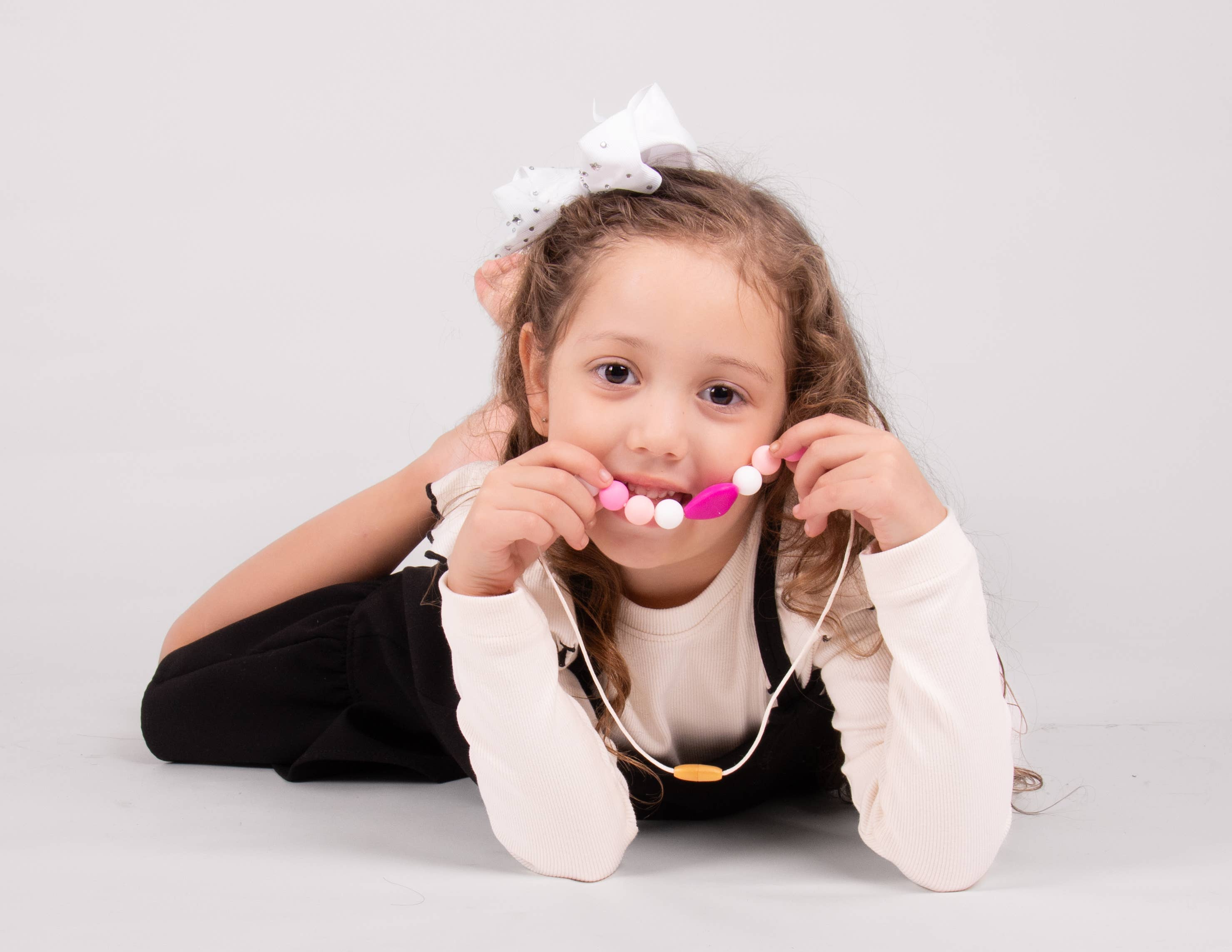 Gummy Chic - Wholesale Fidgetspeelgoed - Kinderen - Bubbel Fidget Kauw Bijtketting - Kauwsieraad voor Kinderen2