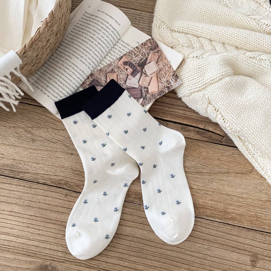 MKS America - Wholesale Socks - Women's - French style gentle small floral women's socks1