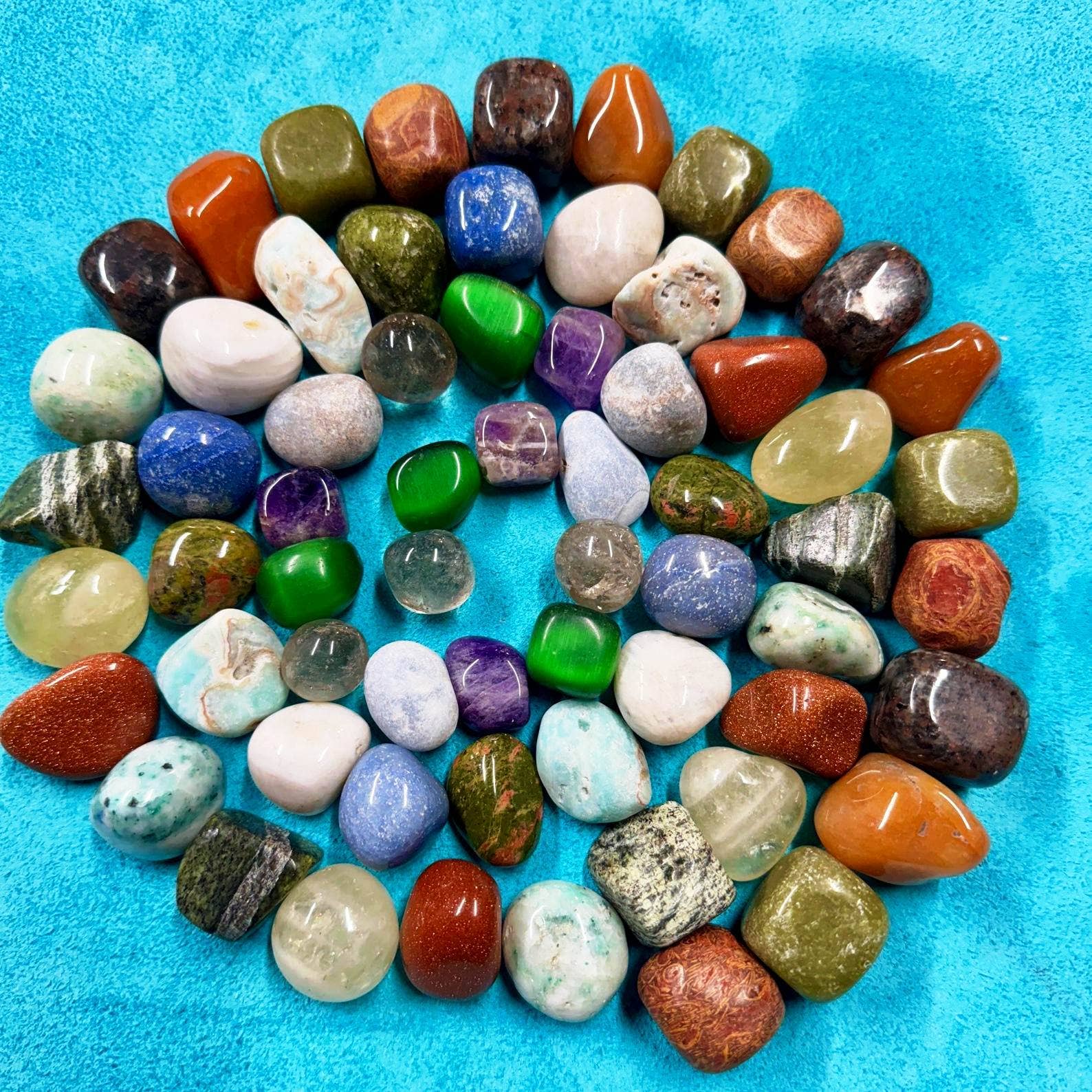 Elf Kendal Hippies – wholesale Spiritual stone/crystal – 100g assorted tumblestones 100g variety pack gemstone by Elf1