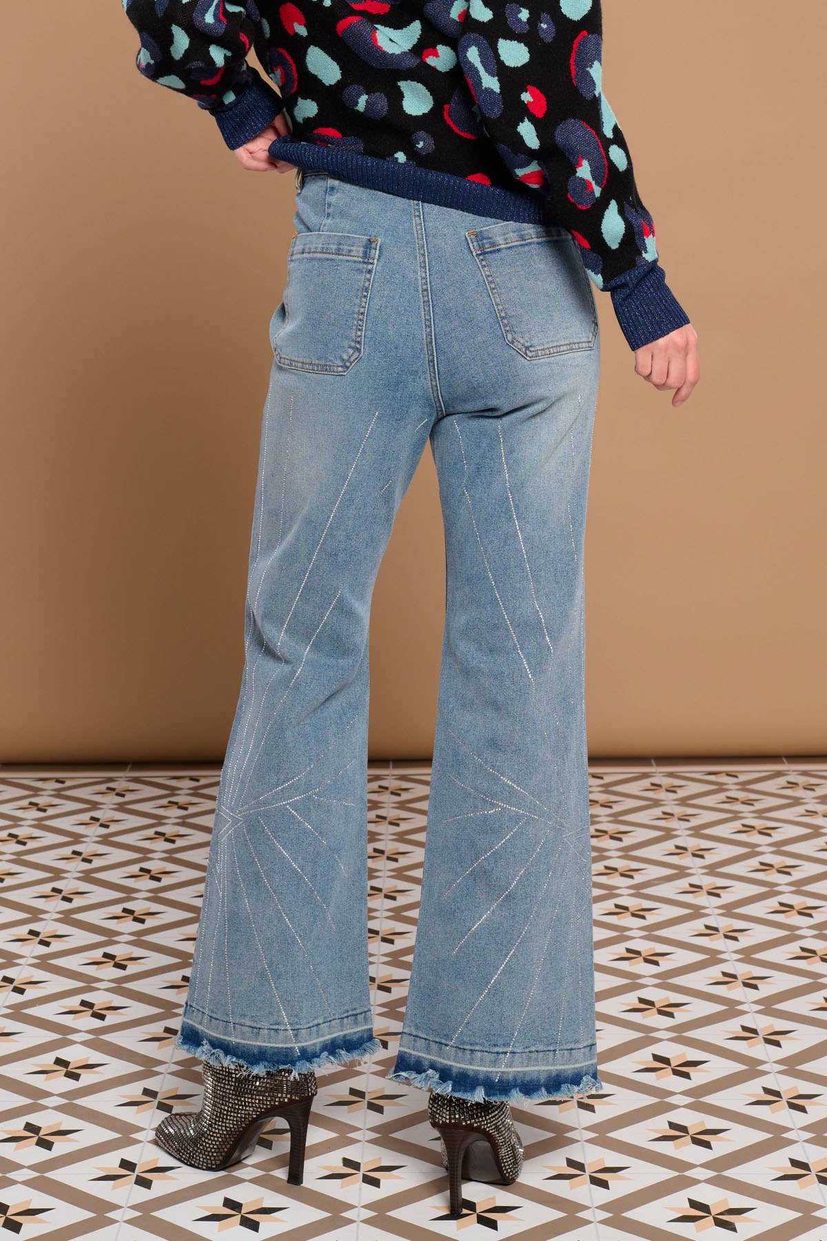 Blue LELIA JEANS for wholesale on Faire2