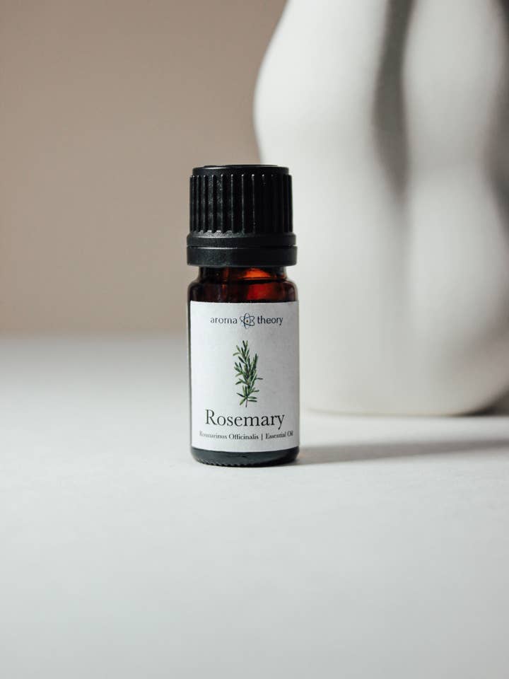 Essentiële olie van rozemarijn | 5ml voor wholesale door Aroma Theory