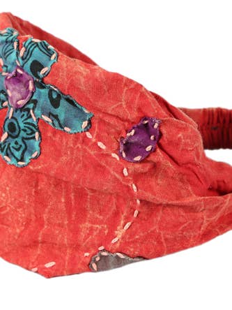 Rotes Stirnband mit Stonewash-Blumenstickerei für den Großhandel von Earth Divas