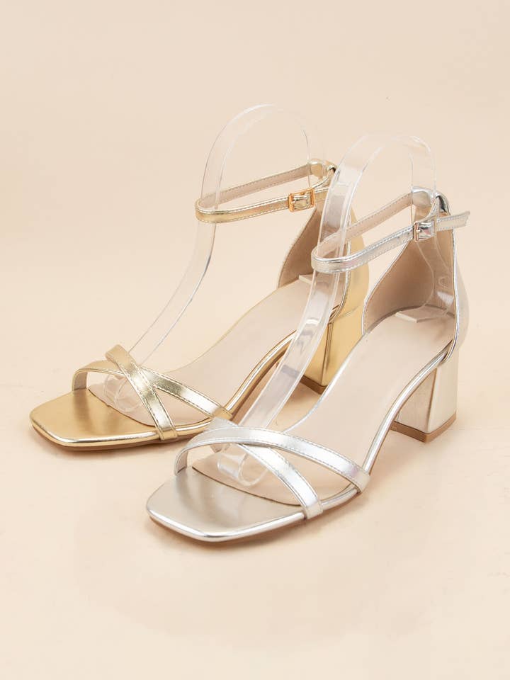 CCOCCI - Wholesale Lage hakschoenen - Dames - EDNA-1 SANDAAL MET VIERKANTE NEUS EN ENKELBANDJE EN BLOKHAK8