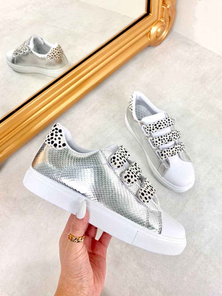 Joia Paris - Wholesale Lifestyle Sneakers - Women's - TRENDY WEDGE SNEAKERS BASKETS SHINY M-981