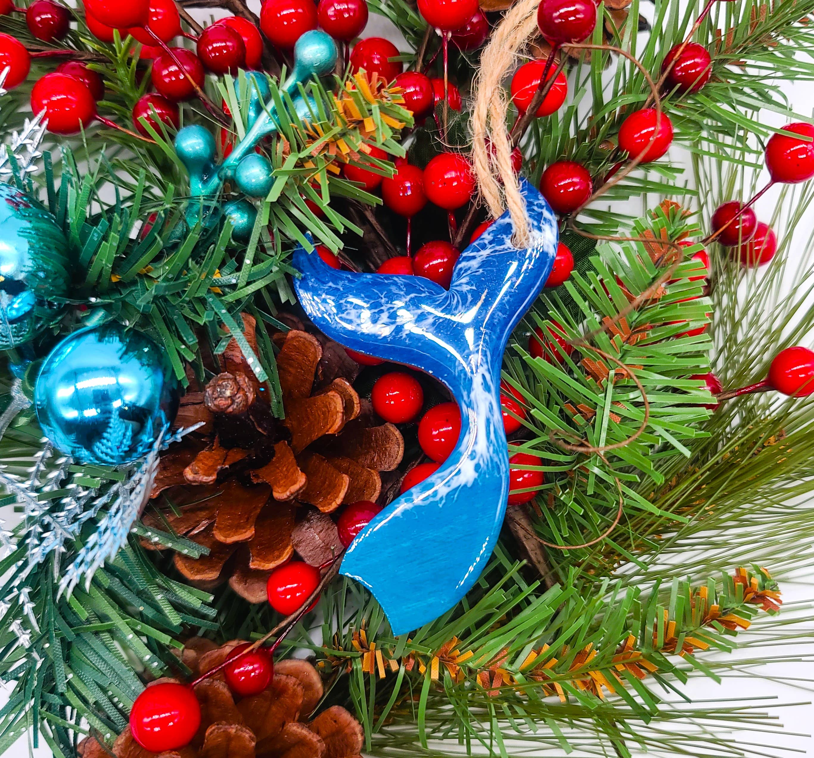 JEMS of the Sea - Vendita all'ingrosso Set di decorazioni  - Sampler Set-16 ornamenti fatti a mano in resina per oceani/spiaggia/fauna marina10