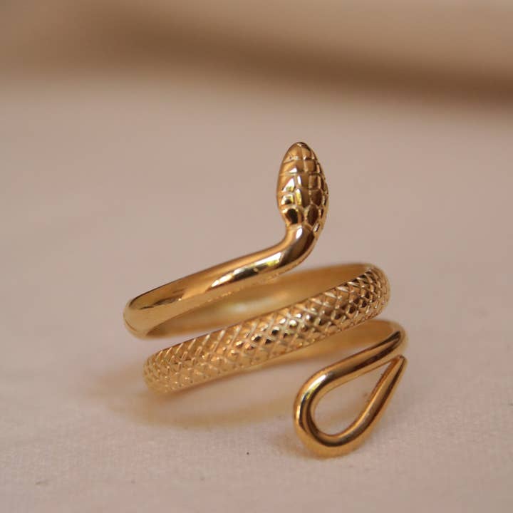 Positiva Jewelry - Wholesale Cocktail/Statement Ring - Goldener Schlangenring2