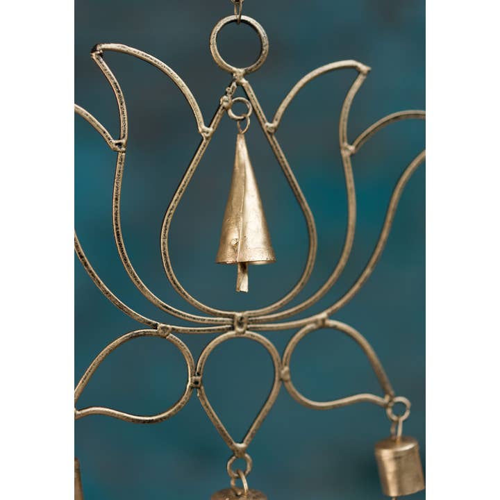 Namaste - Wholesale Wind Chime - Lotus Flower Windchime With Bells