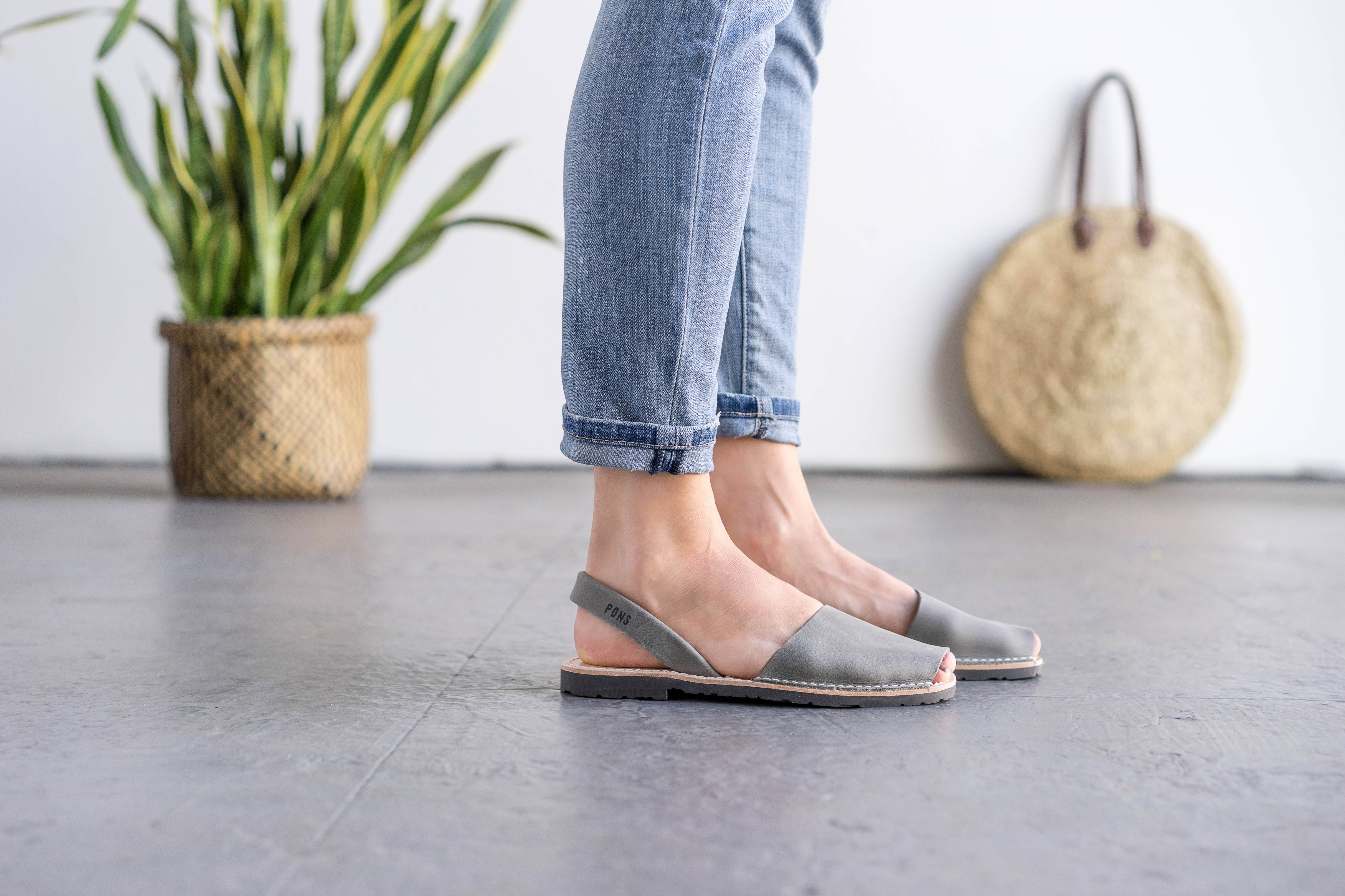 Pons - Wholesale Sandals - Women's - Pons Shoes - Classic Women - Gray3