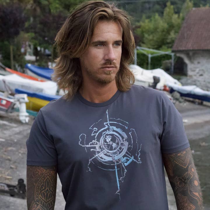 Cochez, cochez, cochez... pour la vente par Raza London