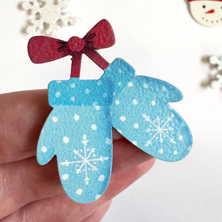 Mitten Pair Magnet, Open Stock, Winter Decor for wholesale by Roeda Studio