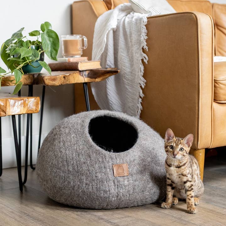 Fuzzy cove – casota - Gato e cão por atacado – Cama Cave Cave Premium em Lã Feltrada para Gato - Castanho Terra1