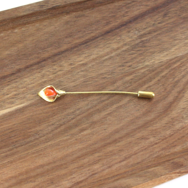 Pretty Persuasions - Wholesale Brooch - B23082 Calla Lily Center Stone Jewel Brooch Pin1