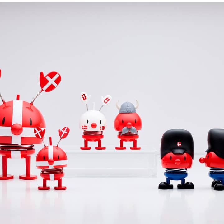 Hoptimist - Wholesale Decorative Figurine - Hoptimist Viking Bumble S Red1