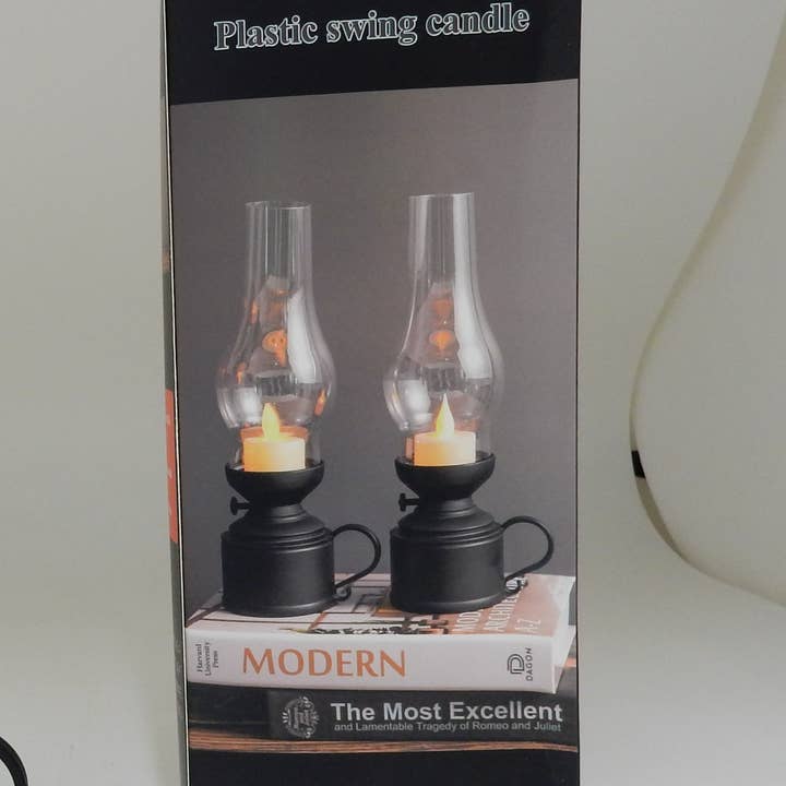 Green Pastures Wholesale – Engroshandel Lanterne – Lampe LED- med LED-flimrende væge - Sort og Creme1