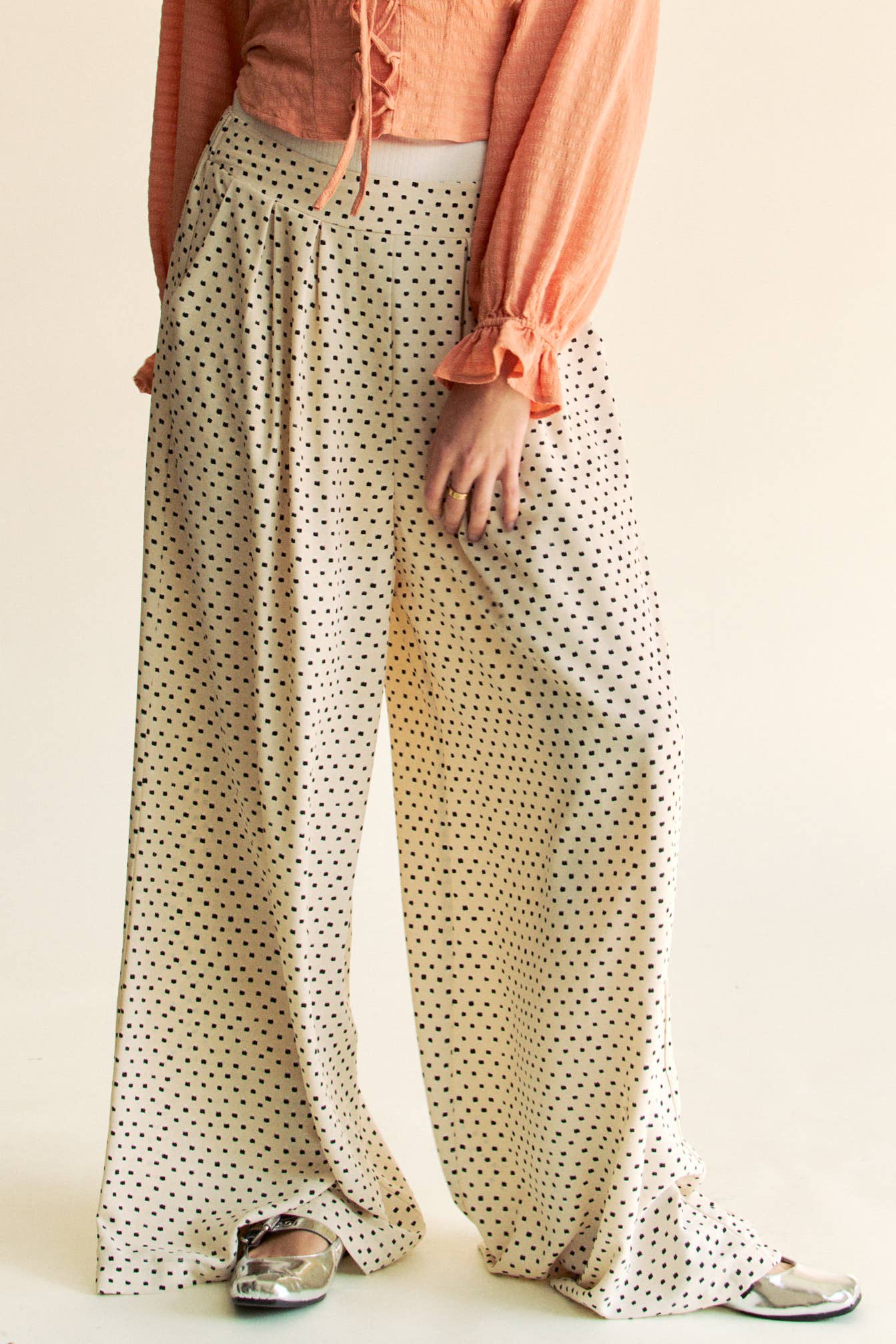 Davi & Dani - Vente Pantalon – femme - PANTALON LONG À CEINTURE ÉLASTIQUE PLISSÉE0