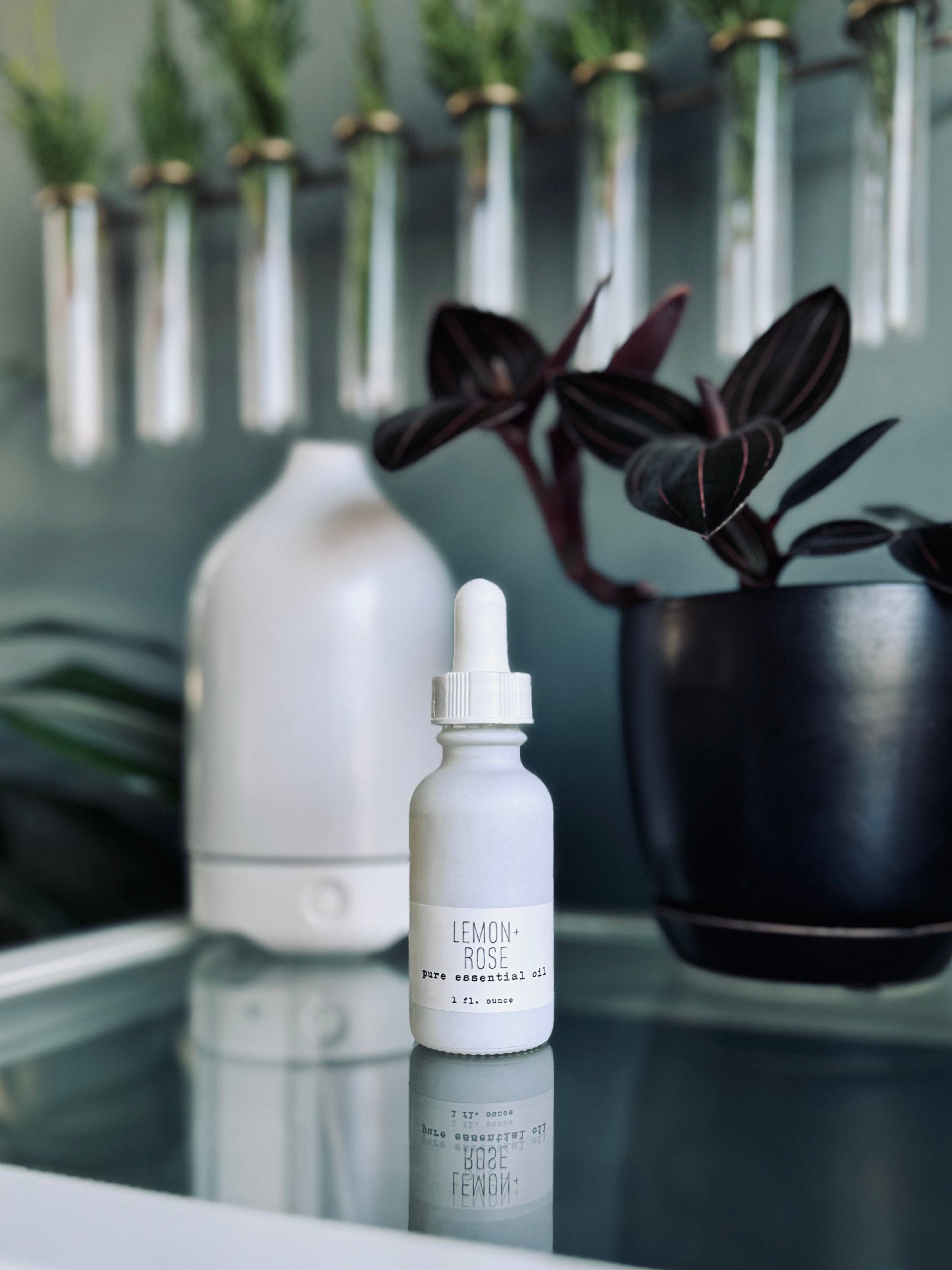 handmade. la conner - Wholesale Essential Oil - Pure Essential Oils - Seasonal3