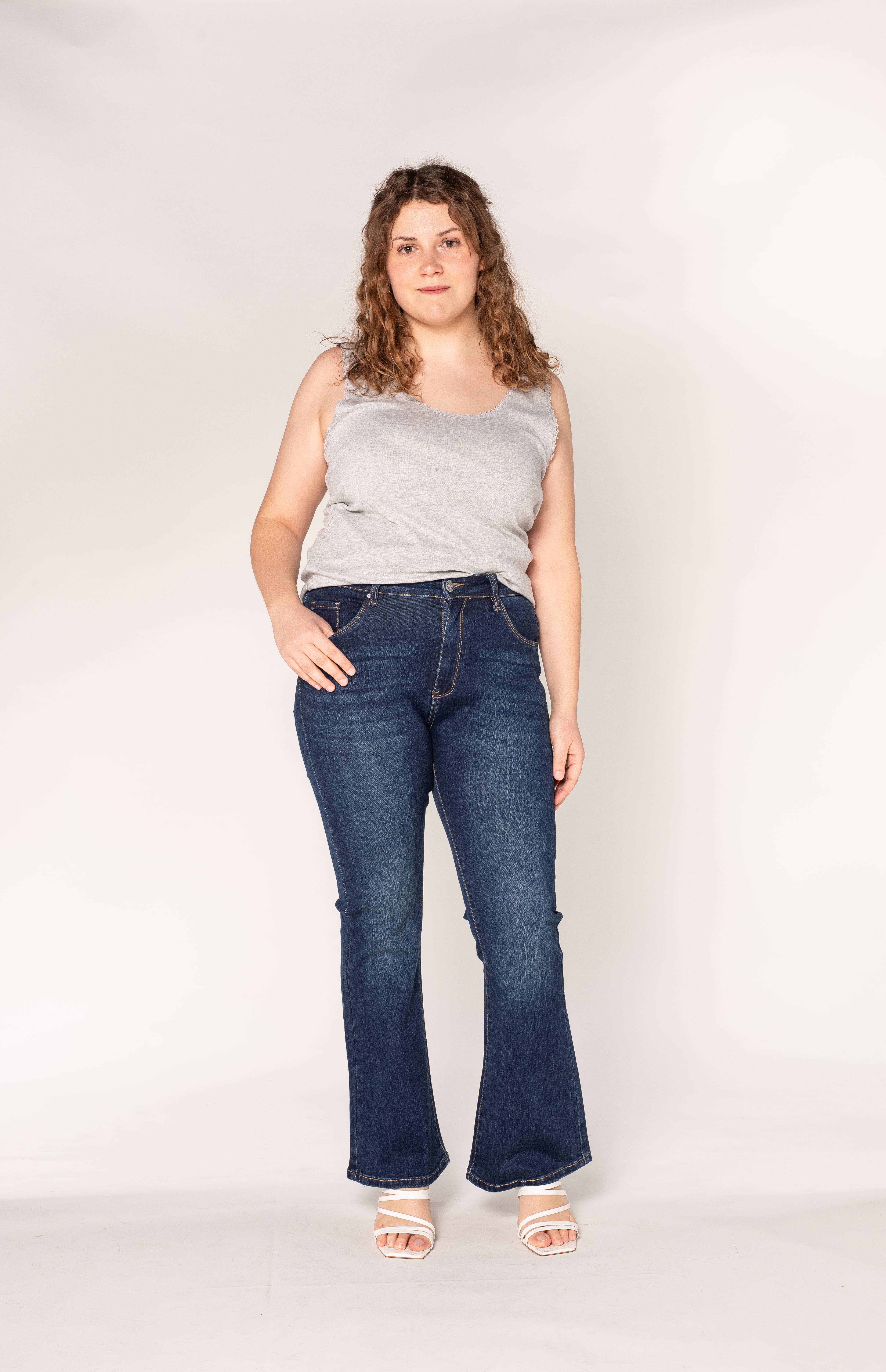 Nina Carter - Vendita all'ingrosso Jeans - Donna - Jeans a zampa elasticizzati vita alta per curve taglie comode (P201)12