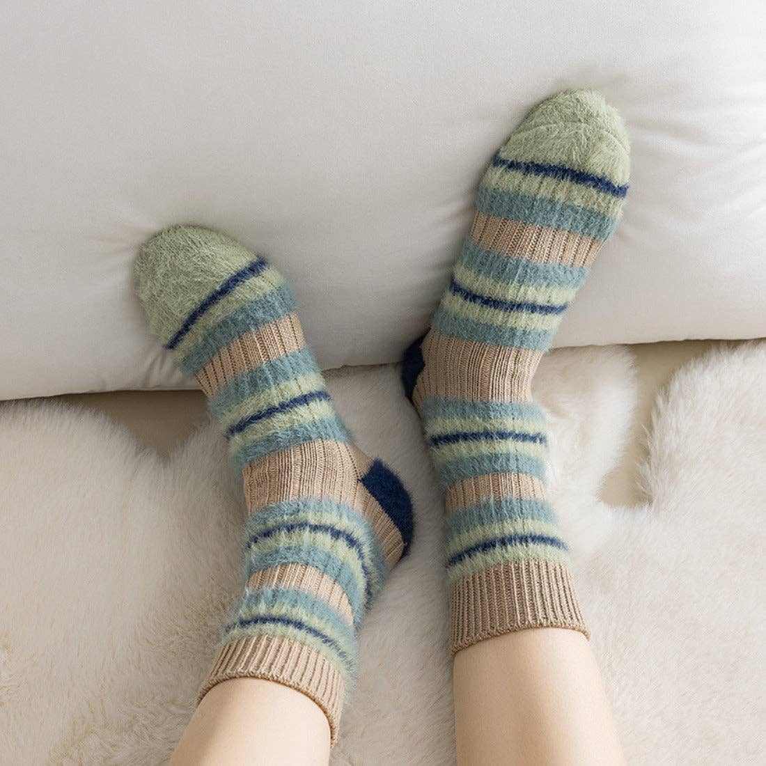 Funkyrel® Atzbranding Limited - Wholesale Sokken - Dames - Rufia - Dikke warme sokken met strepen4