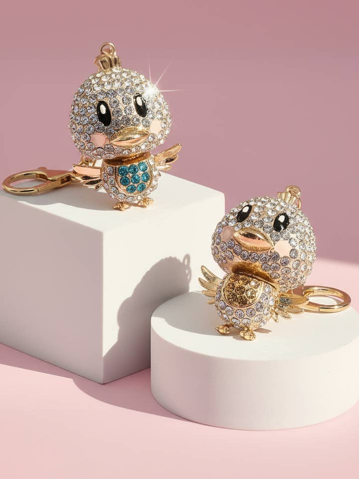 Porte-clés et charme de sac poussin en cristal pour la vente par Arya Jewellery Wholesale