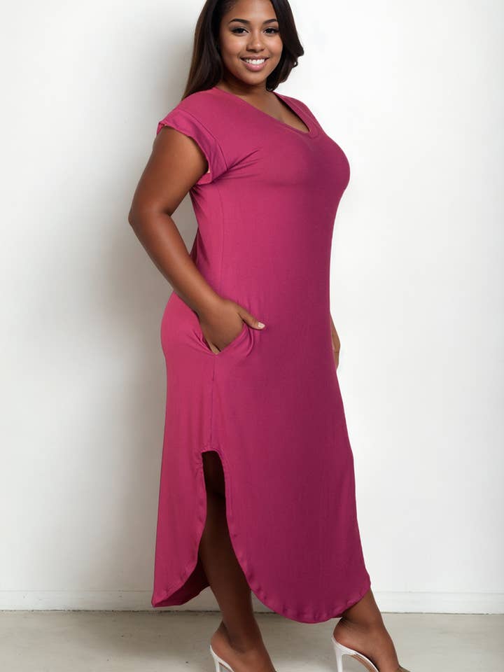 CAPELLA APPAREL - Wholesale Dress - Women's - Plus Size Hidden Pocket Batwing Sleeve V Neck Long Dress14