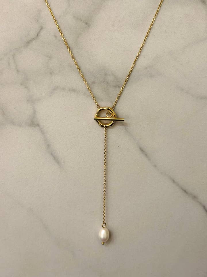 Hiza Stainless Steel Necklace w Pearl for wholesale by Cassette Barcelona