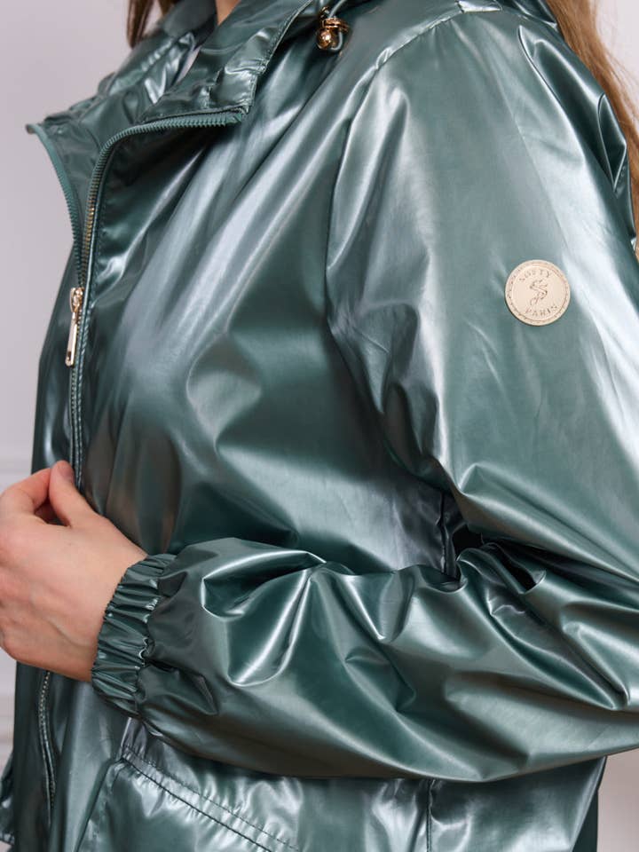 SOFTY - Vente Veste – femme - Blouson à capuche imperméable effet irisé S560218