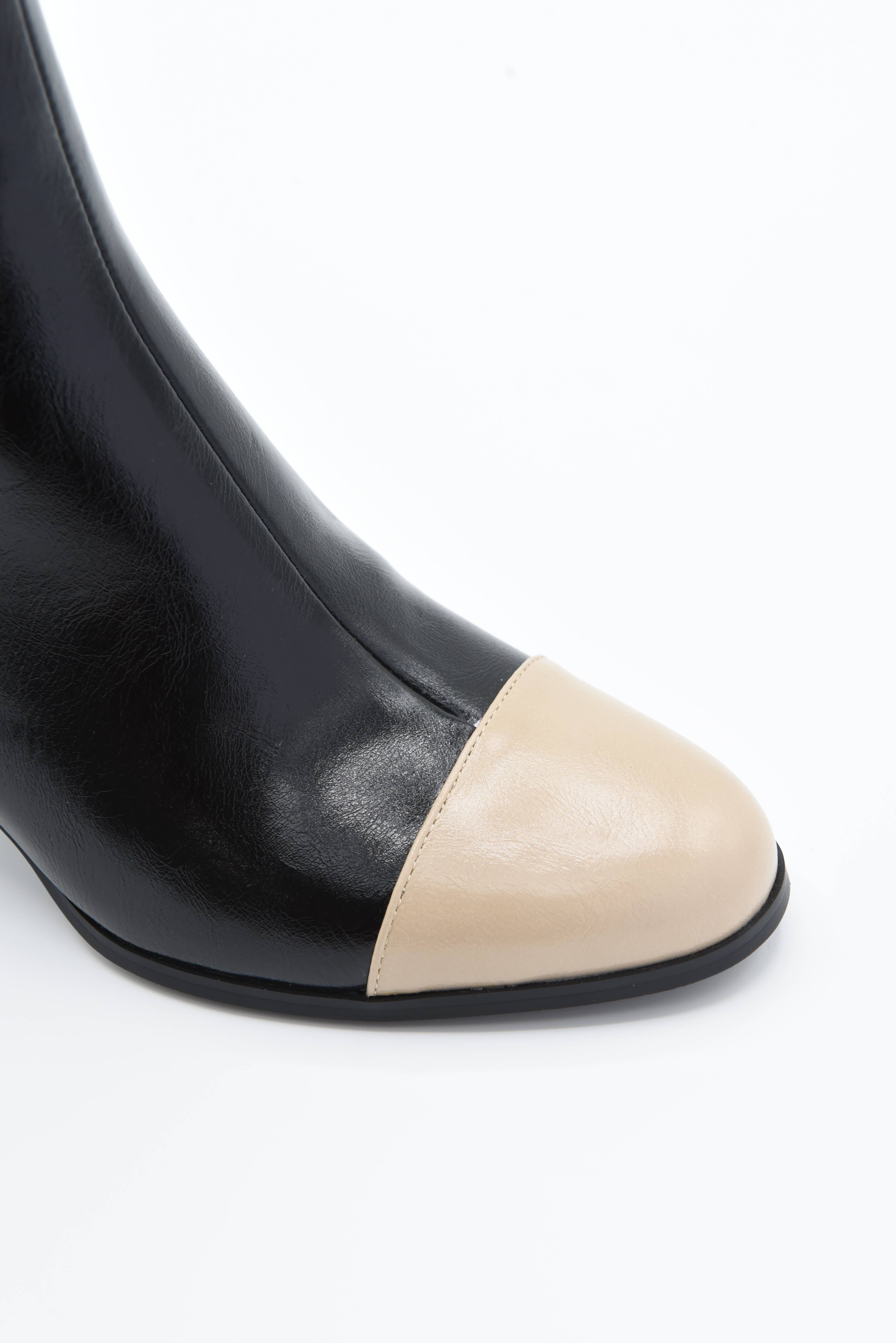 Azarey – wholesale Booties – Women's – Two-tone ankle boot with contrast toe and heel 578K2506