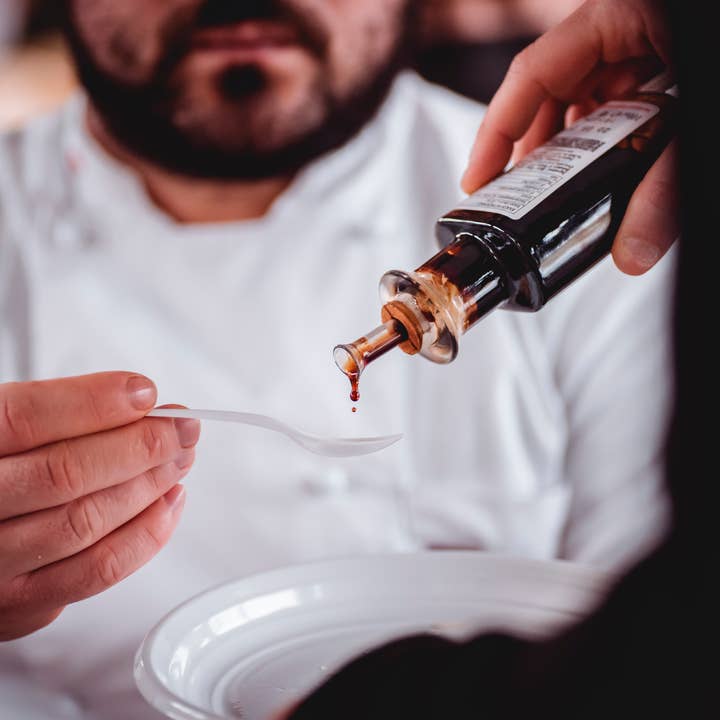 USA Distribution by Taycte - Wholesale Vinegar - SAPOROSO - Balsamic Vinegar of Modena5