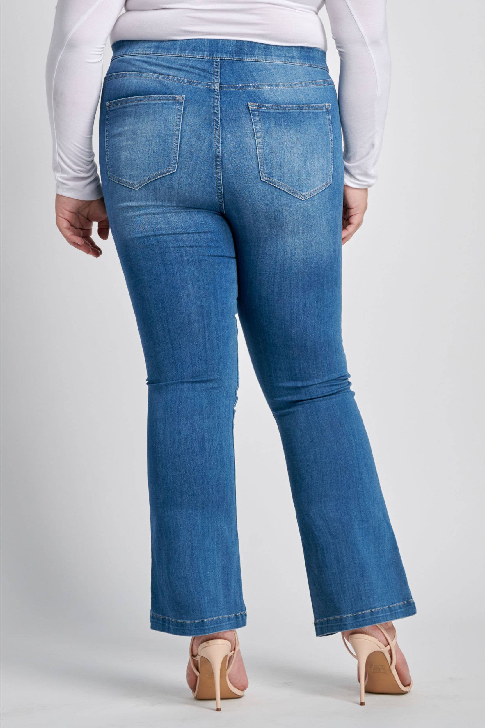 Cello Jeans - Wholesale Jeans - Women's - Plus Mid Rise Medium wash Flare Jegging (30") [AB35324MP-30]3