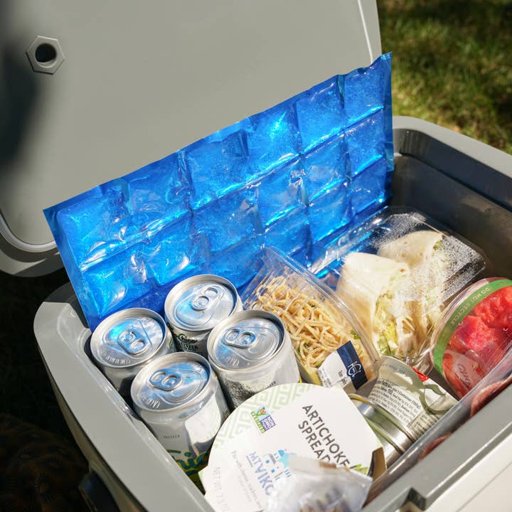 TRUE - Wholesale Ice Pack - Jumbo Size Reusable Flexible Ice Pack with Freezing Gel3