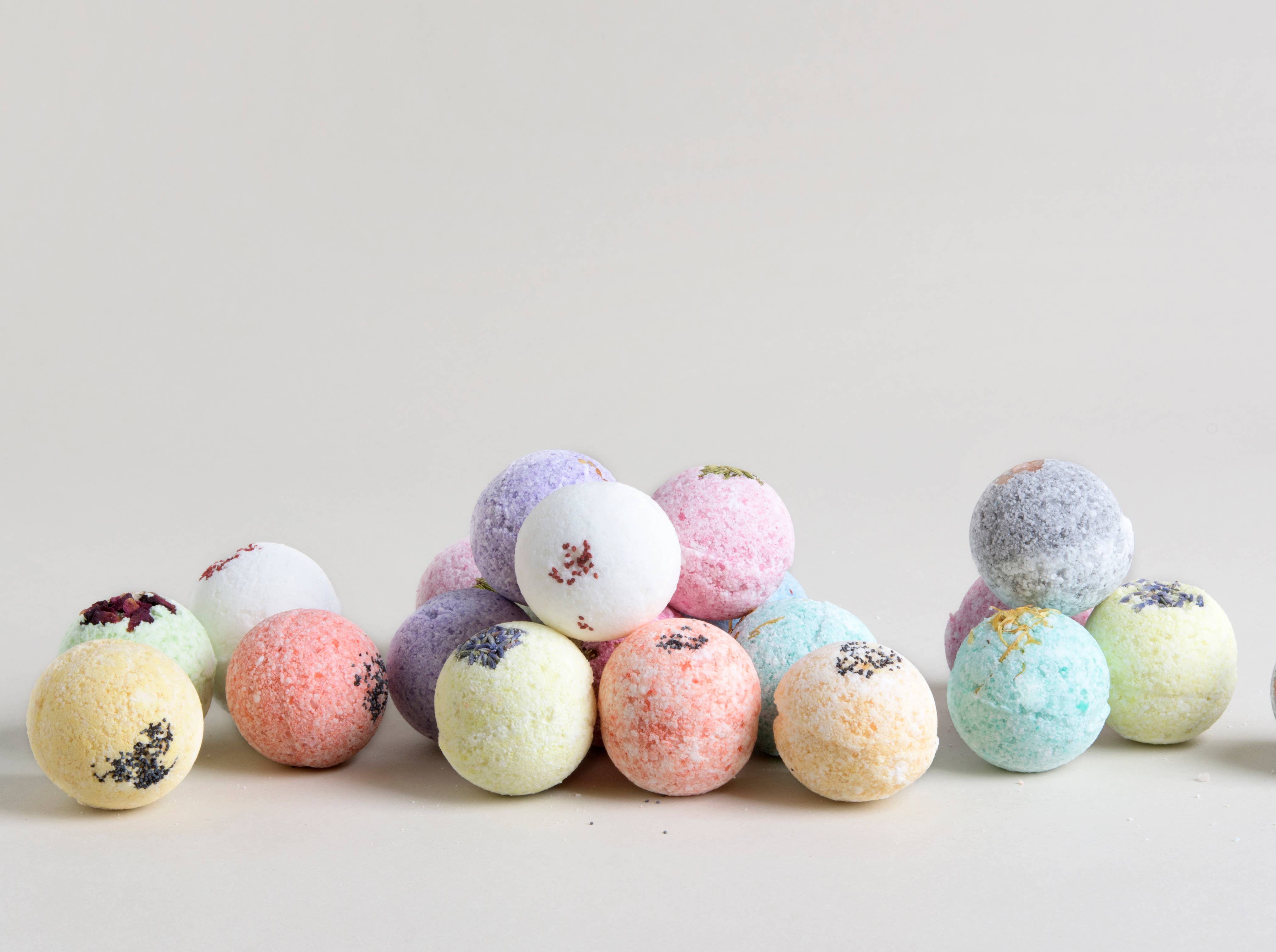 Lizush - Wholesale Bath Bomb/Fizz - Purple Lavender BathBombs-100 Units-individually wrapped2