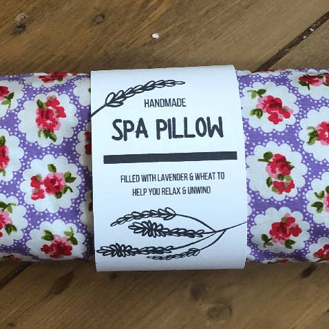 Paarse Rozen Print Handgemaakte Verwarmbare Lavendel en Tarwe Spa Kussen voor wholesale door The Hare And The Moon