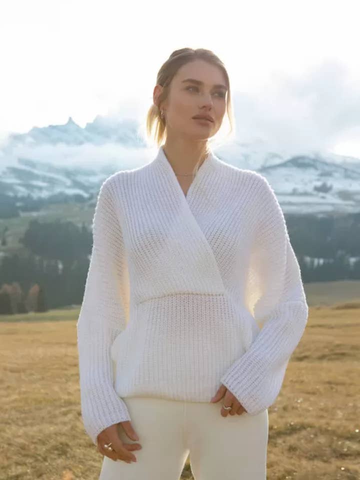 Wool V-Neck Sweater Kimono Style for wholesale by Nenya Fashion Limited