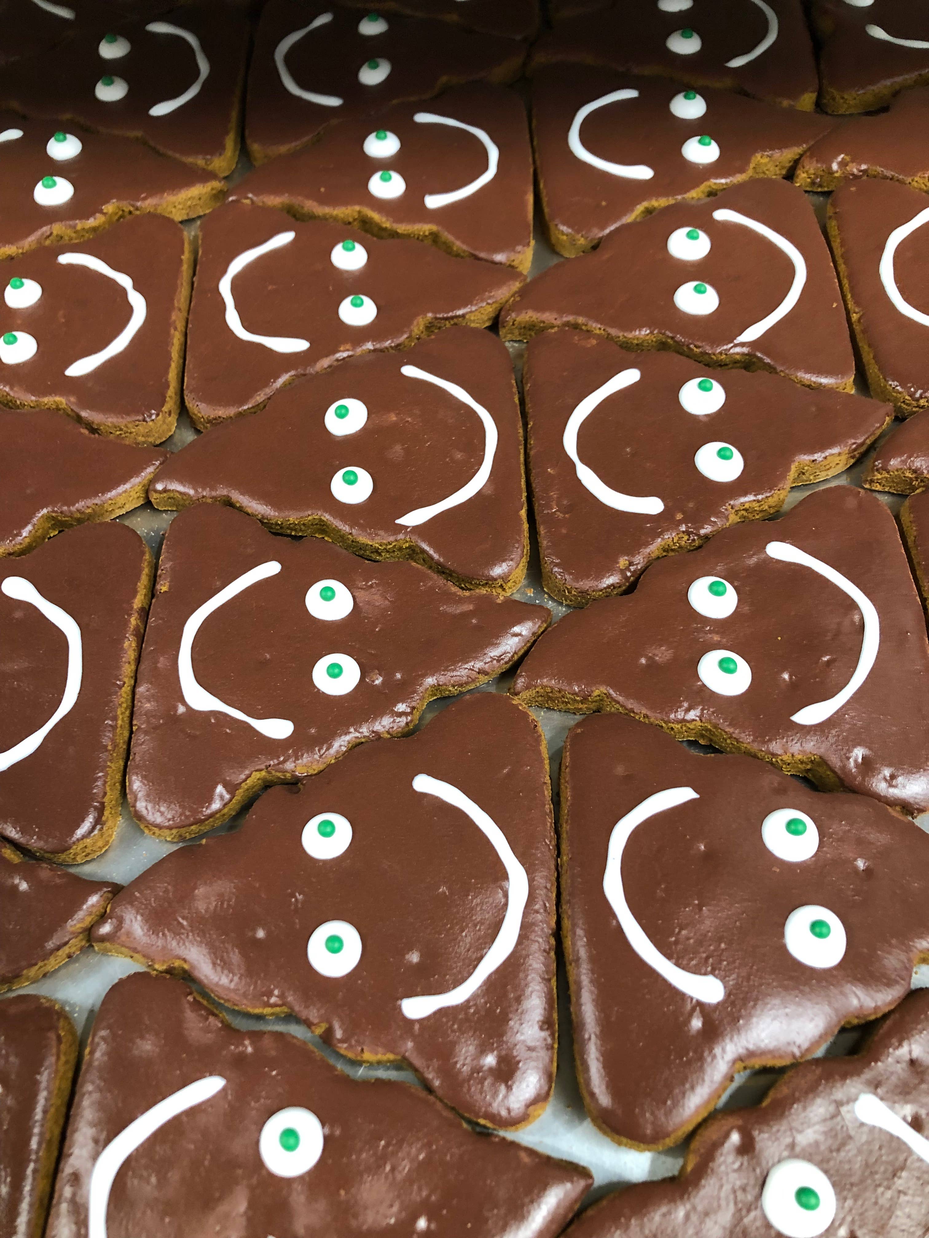 Lynchburger Pet Products - Wholesale Pet Treats - Dog - Sophie's Natural Pet Treats Mixed Case4