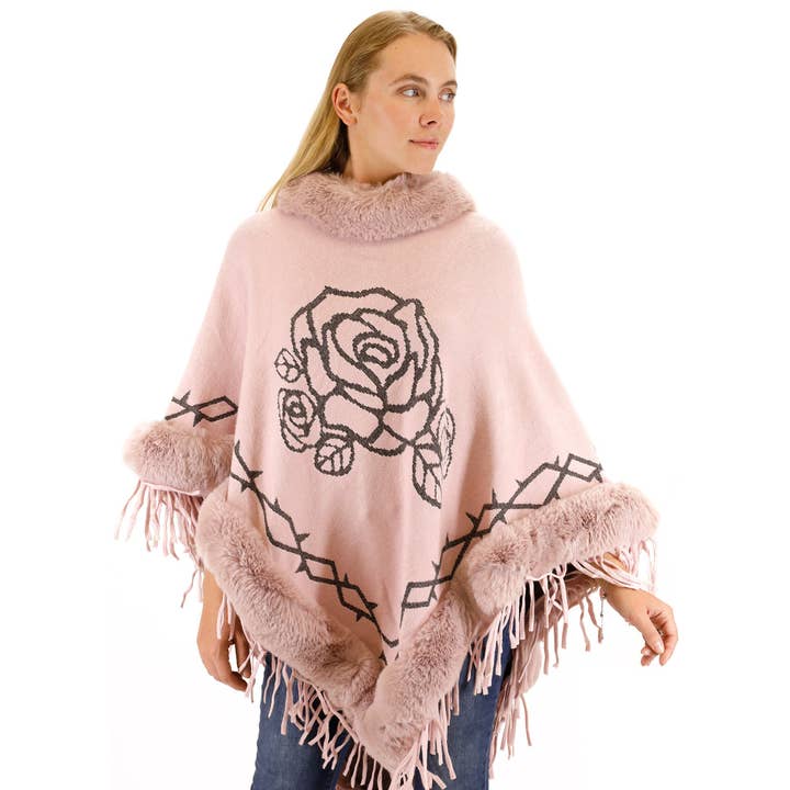 SURTIDO PONCHO DE PIEL CON FLECOS Y ESTAMPADO DE ROSAS 196 de venta al por mayor en Faire