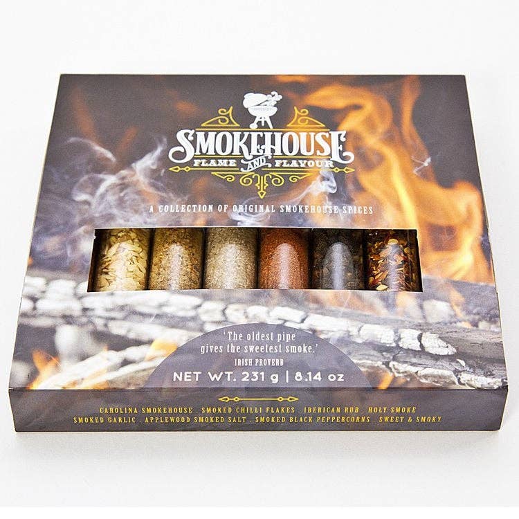 The African Home Goods - Vendita all'ingrosso Mix di spezie - Smokehouse Flame and Flavour, set di 8 esclusive confezioni per la selezione di spezie affumicate, insolite idee regalo per la cucina, per buongustai, goditi Smokey Sunday Roast Spice2
