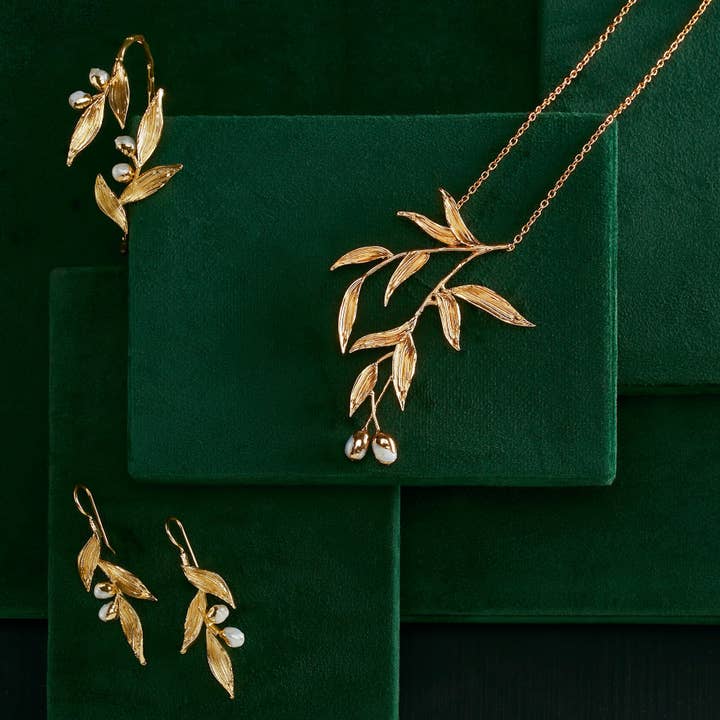 COFFRET CADEAU HAYA MIDI pour la vente par Dhwani Bansal